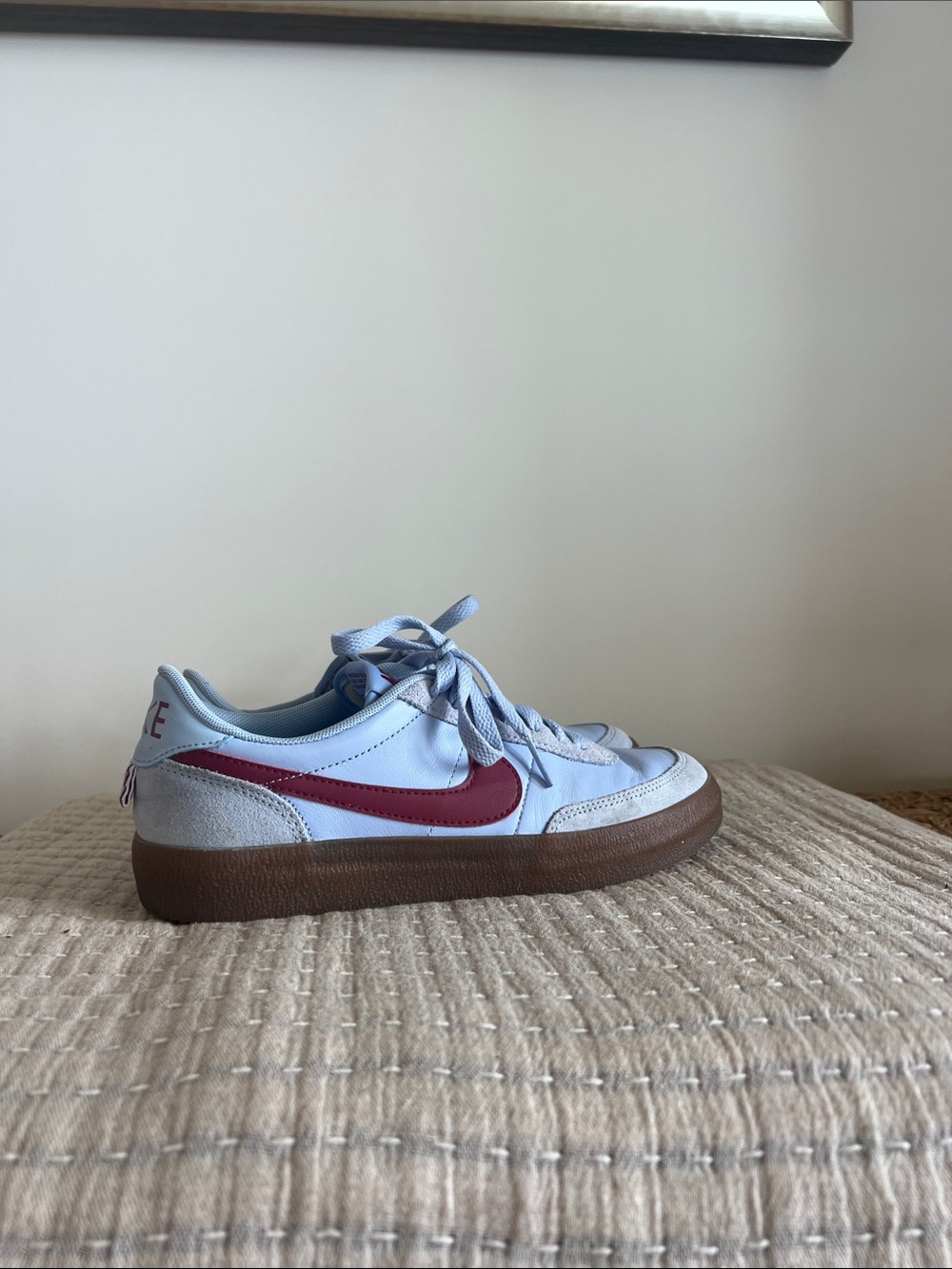 Nike Women’s Light Blue Sneakers with Burgundy Nike swoop size 7.5 women’s